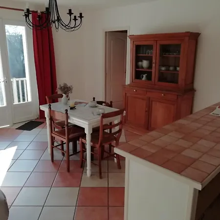 Comfortable Flat With Pool *
