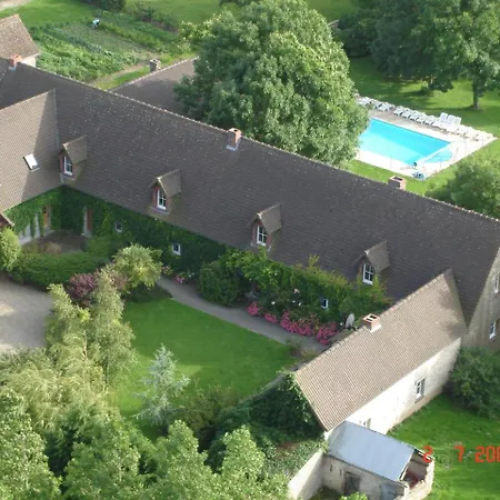 Comfortable Flat With Pool Quend