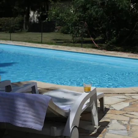 Appartement Comfortable Flat With Pool *